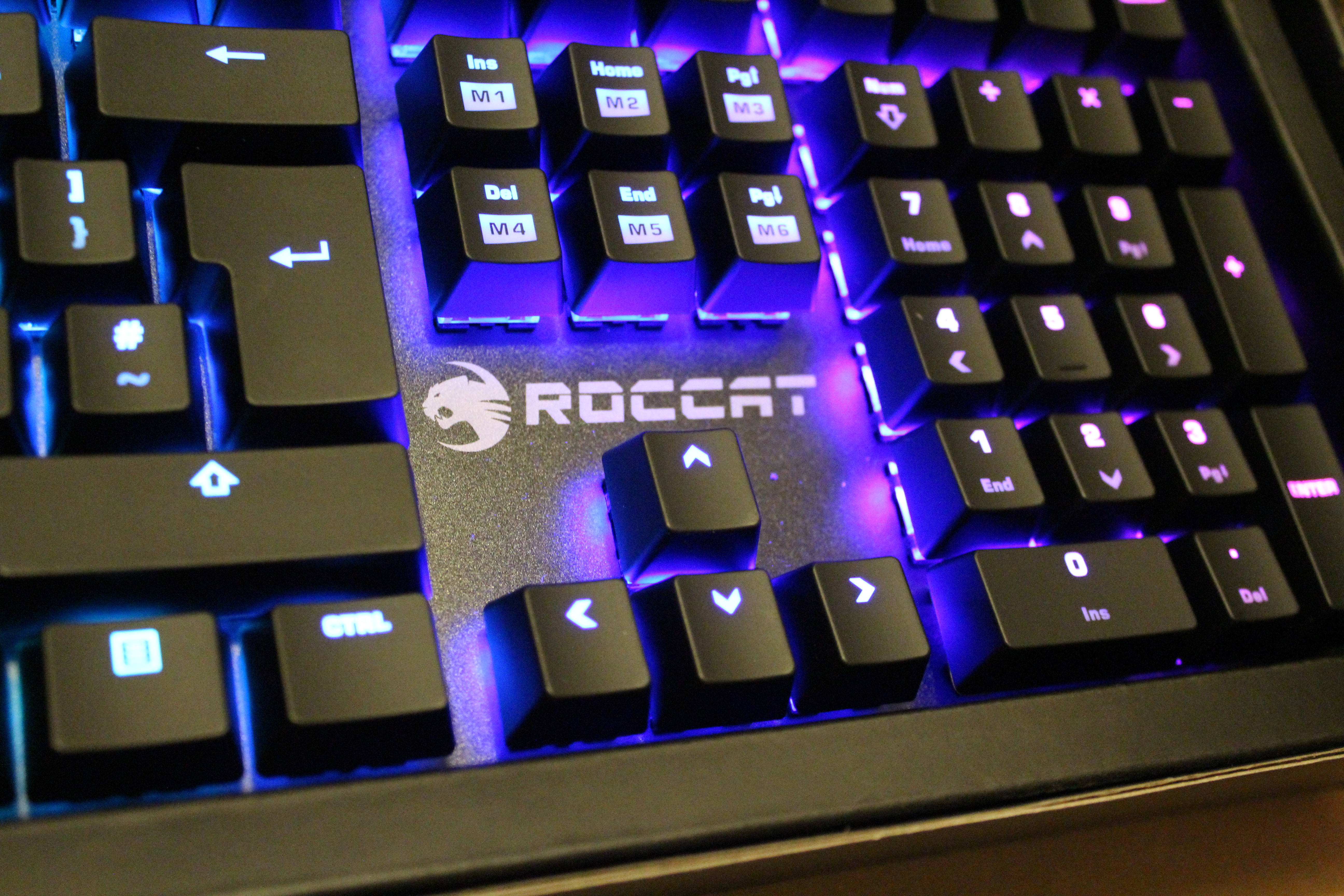 Roccat Suora FX Gaming Keyboard Review – Keystroke of Genius?