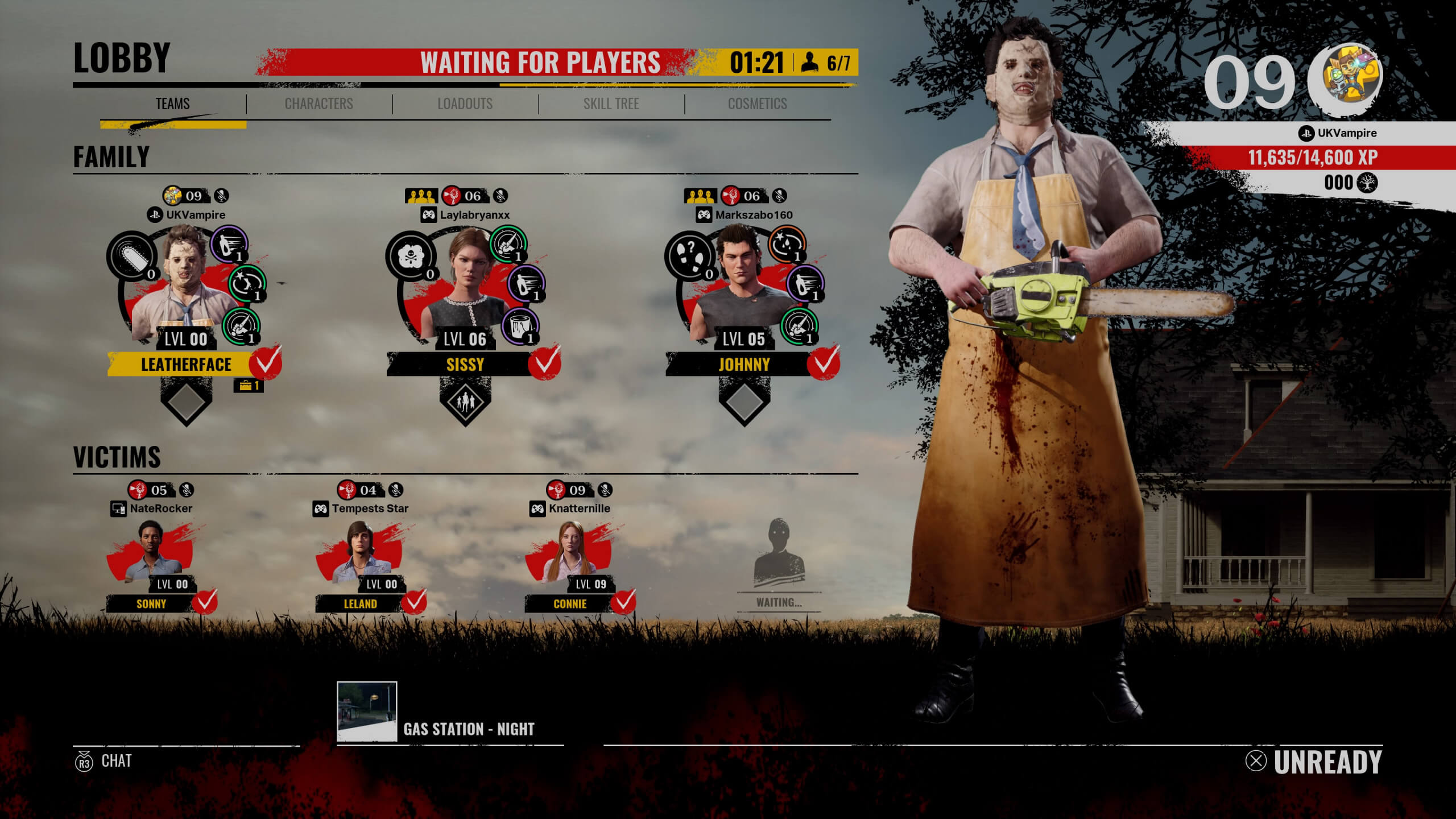 The ingame Lobby showing the family members aswell as 3 of the 4 victims. Highlighted is Leatherface with his chainsaw from the movie.