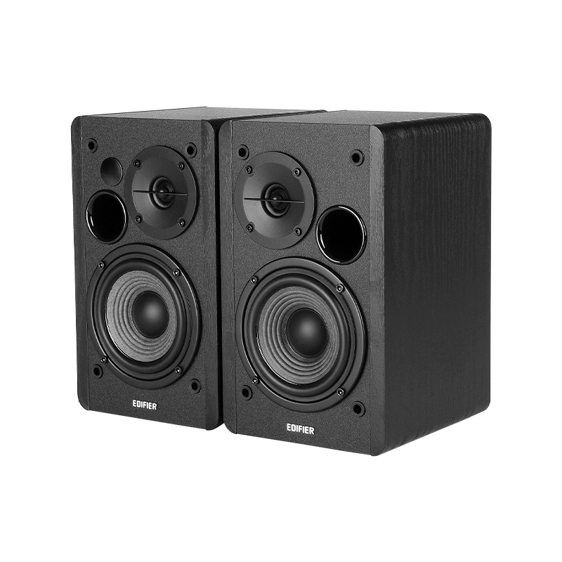 the speakers without their front covers on are just as good looking as with, showing off all 4 of the speaker drivers on the fronts and the wooden construction