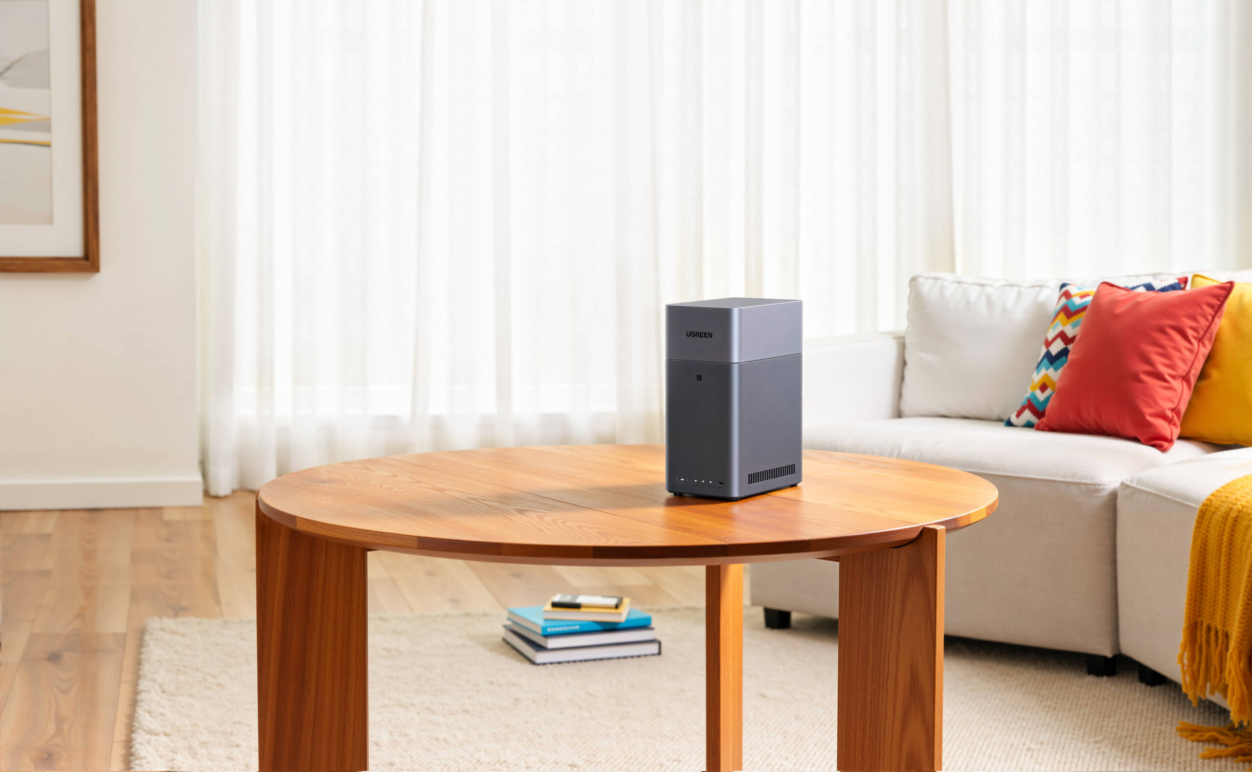 image from the ugreen website showing the unit sat on a table