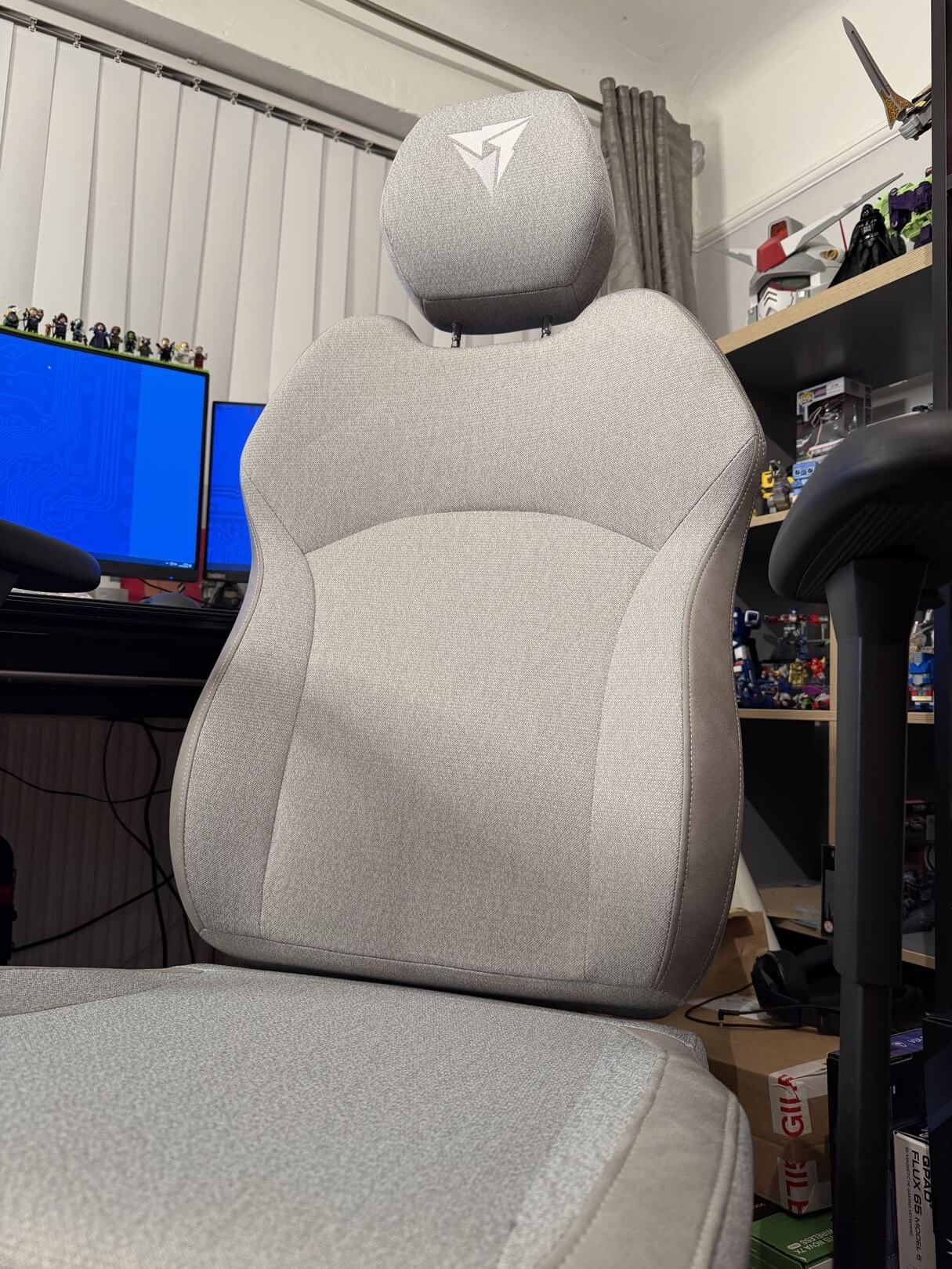 an image of the tx3 solo chair 