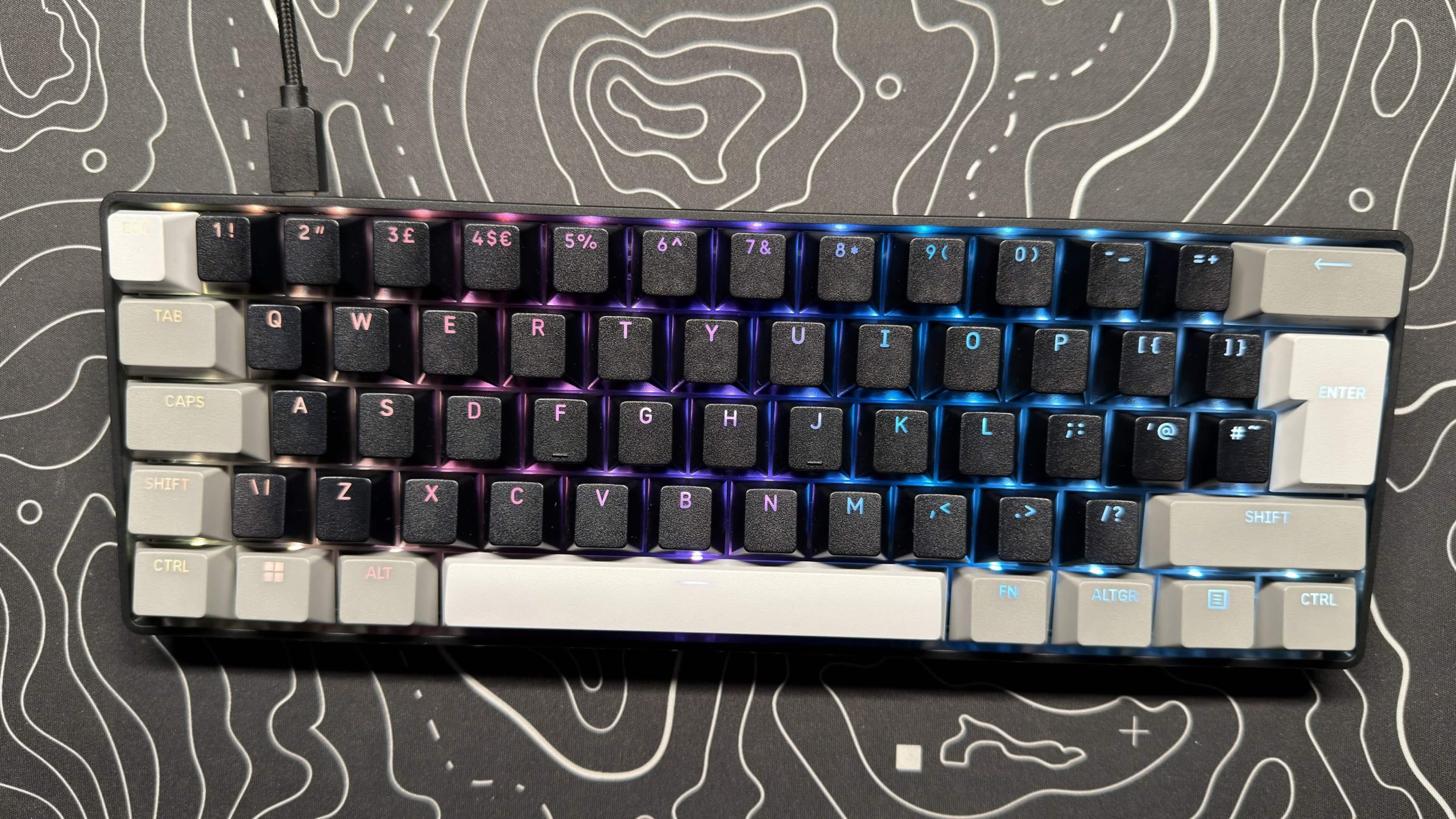 clipper pro mini 60 keyboard showing the whole keyboard